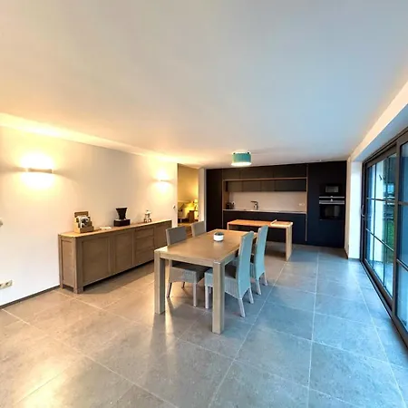 Lak Holiday home